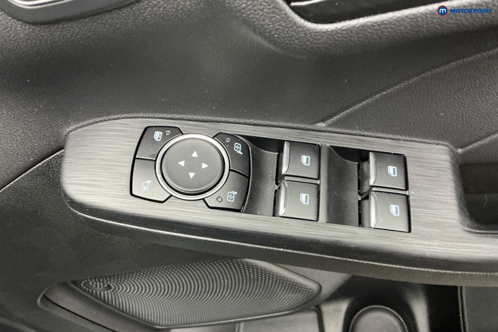 Ford Kuga St-Line Manual Petrol SUV - Stock Number (1637091) - 28th supplementary image