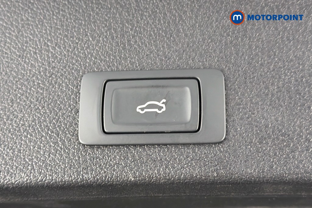 Audi Q2 S Line Automatic Petrol SUV - Stock Number (1637247) - 35th supplementary image