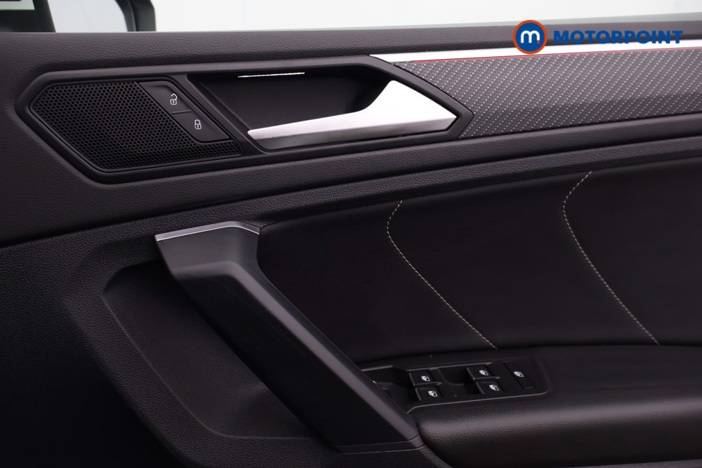Volkswagen Tiguan R-Line Automatic Diesel SUV - Stock Number (1637383) - 10th supplementary image