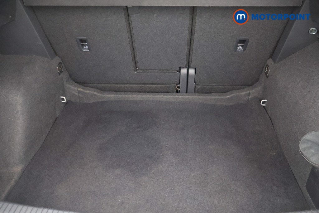 Volkswagen Tiguan R-Line Automatic Diesel SUV - Stock Number (1637383) - 13th supplementary image