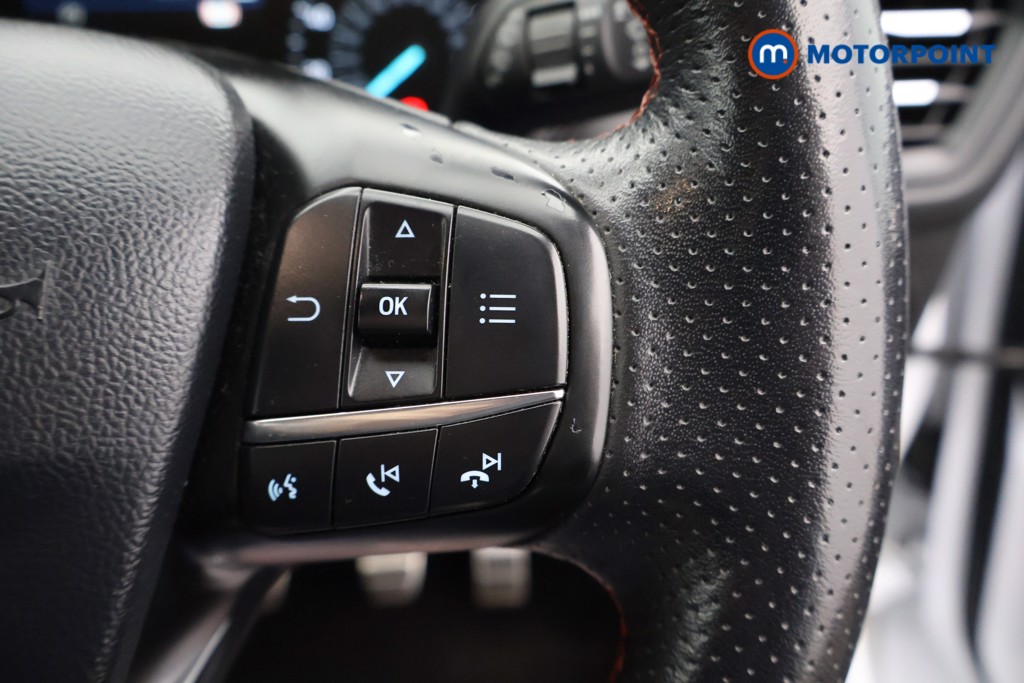 Ford Focus St-Line Manual Petrol Hatchback - Stock Number (1637576) - 4th supplementary image