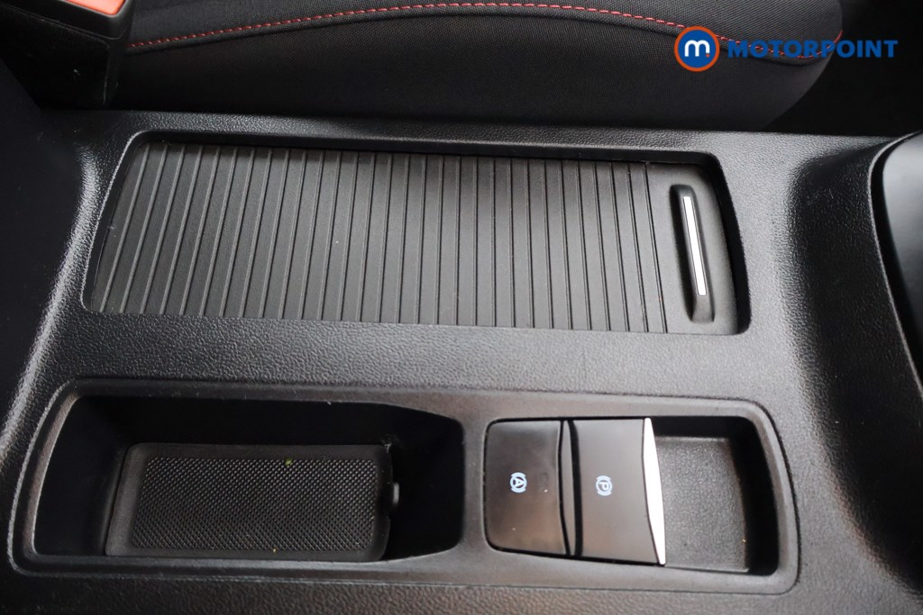 Ford Focus St-Line Manual Petrol Hatchback - Stock Number (1637576) - 7th supplementary image