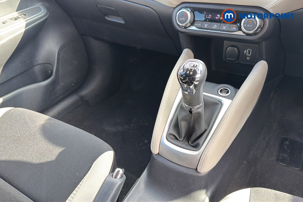 Nissan Micra Tekna Manual Petrol Hatchback - Stock Number (1637671) - 15th supplementary image