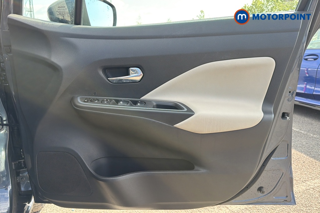 Nissan Micra Tekna Manual Petrol Hatchback - Stock Number (1637671) - 18th supplementary image