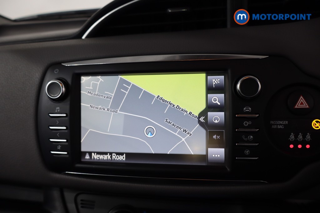 Toyota Yaris Icon Tech Automatic Petrol-Electric Hybrid Hatchback - Stock Number (1637714) - 2nd supplementary image