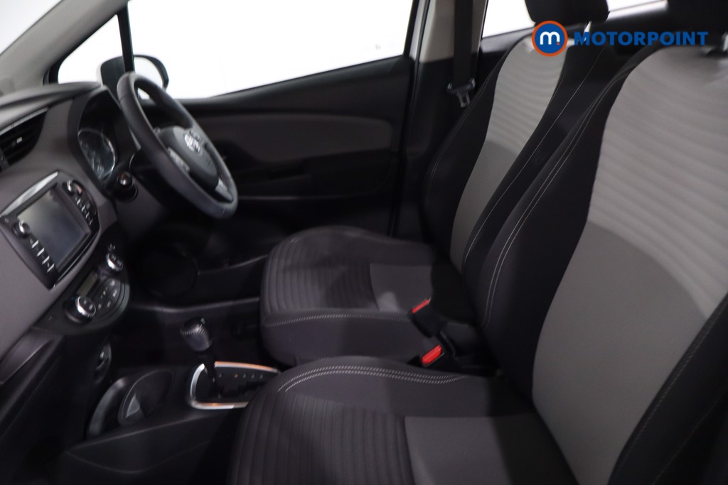 Toyota Yaris Icon Tech Automatic Petrol-Electric Hybrid Hatchback - Stock Number (1637714) - 4th supplementary image