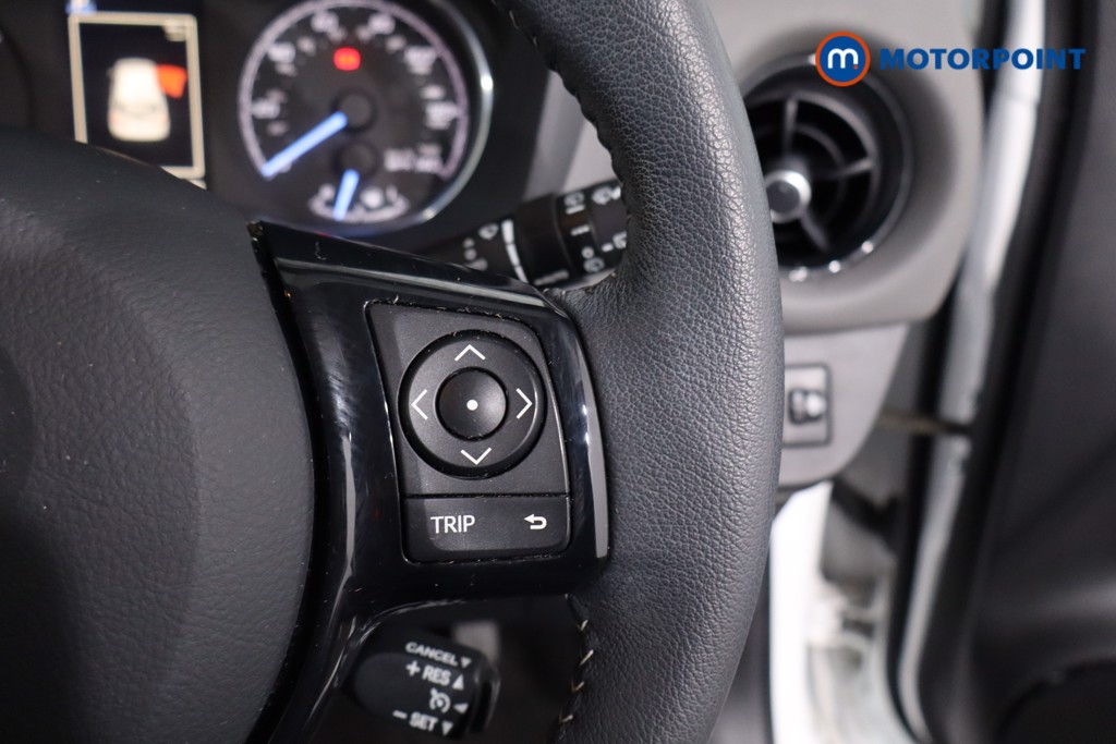 Toyota Yaris Icon Tech Automatic Petrol-Electric Hybrid Hatchback - Stock Number (1637714) - 8th supplementary image