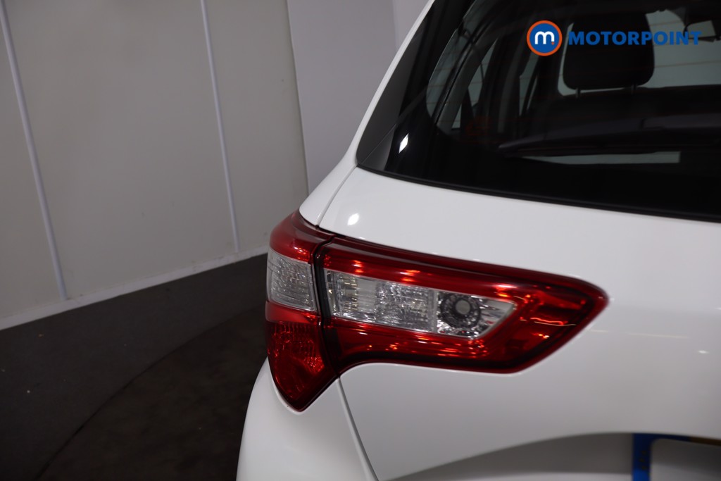 Toyota Yaris Icon Tech Automatic Petrol-Electric Hybrid Hatchback - Stock Number (1637714) - 32nd supplementary image