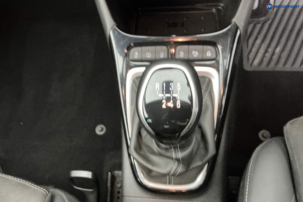 Vauxhall Crossland Ultimate Nav Manual Petrol SUV - Stock Number (1637912) - 18th supplementary image