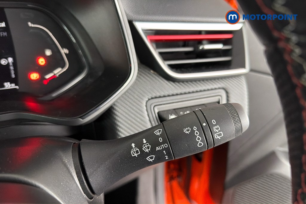 Renault Clio Rs Line Automatic Petrol-Electric Hybrid Hatchback - Stock Number (1638162) - 7th supplementary image