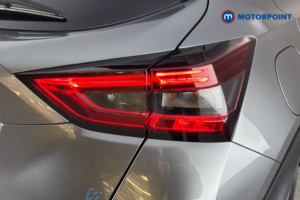 Nissan Juke N-Connecta Manual Petrol SUV - Stock Number (1638170) - 38th supplementary image