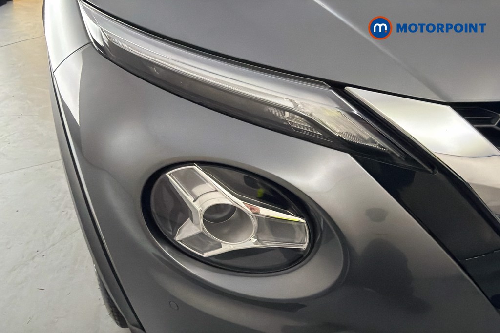 Nissan Juke N-Connecta Manual Petrol SUV - Stock Number (1638170) - 44th supplementary image