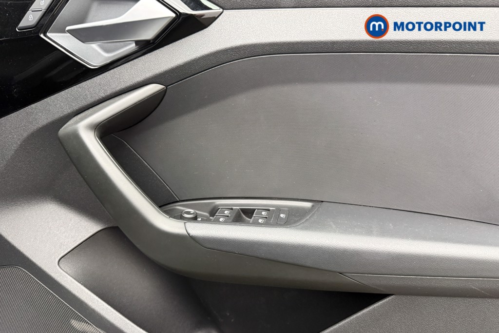 Audi A1 Black Edition Manual Petrol Hatchback - Stock Number (1638410) - 16th supplementary image