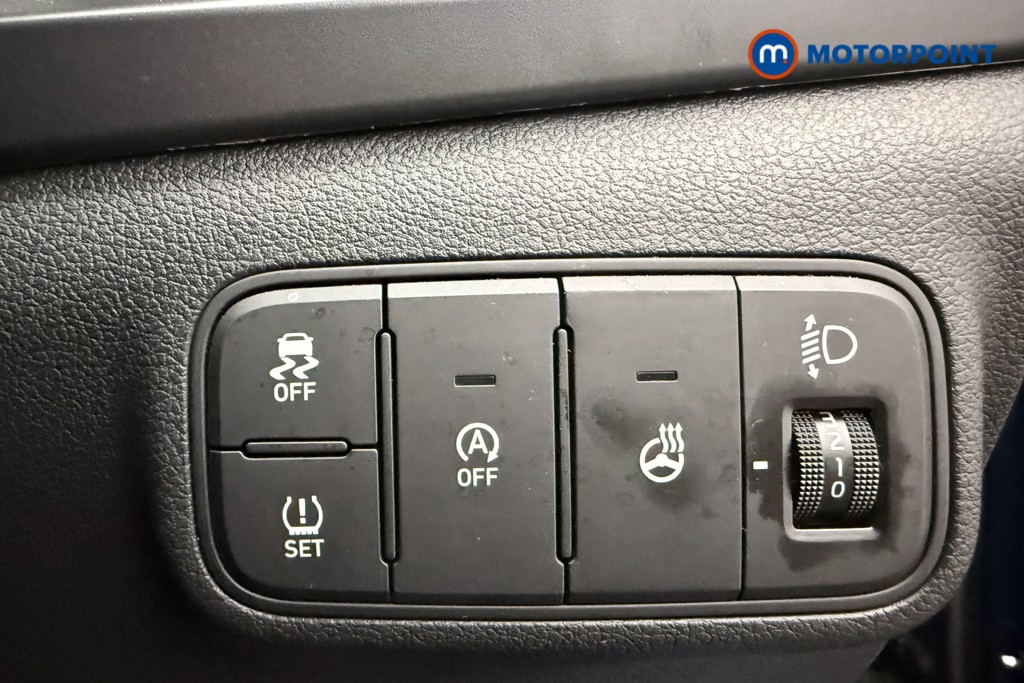 Hyundai I20 Premium Automatic Petrol Hatchback - Stock Number (1638750) - 17th supplementary image