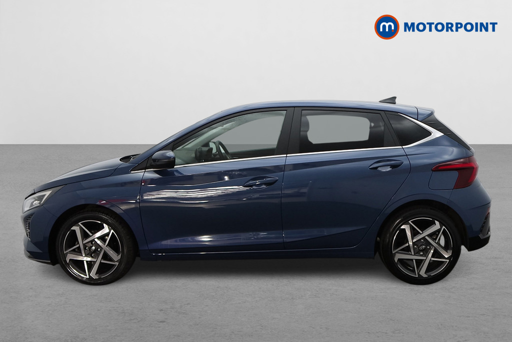 Hyundai I20 Premium Automatic Petrol Hatchback - Stock Number (1638750) - Passenger side