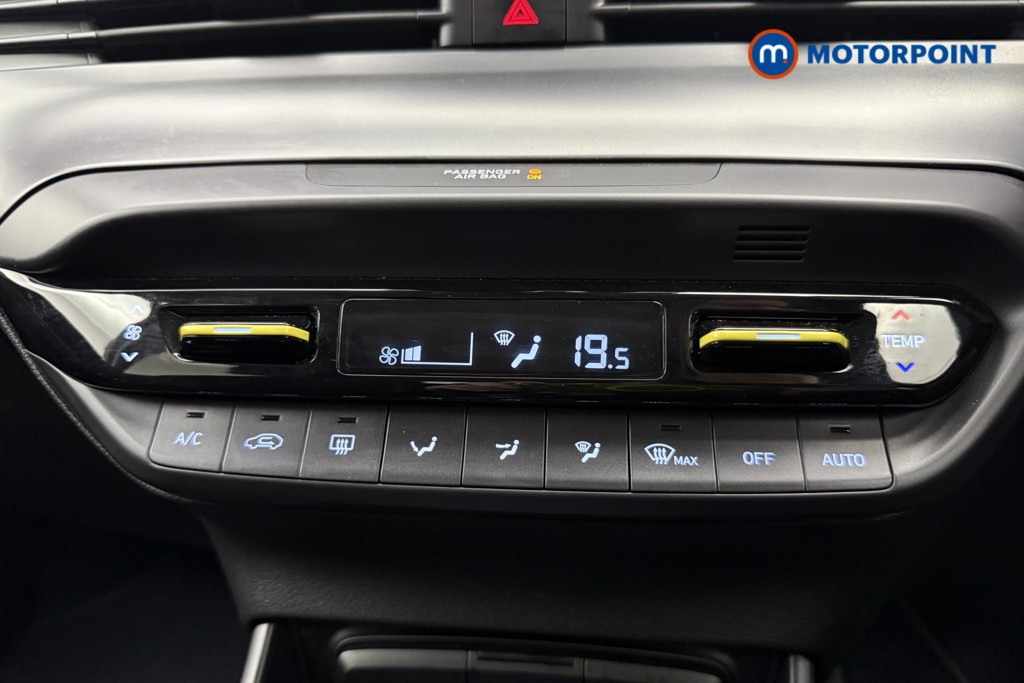 Hyundai I20 Ultimate Manual Petrol Hatchback - Stock Number (1638754) - 16th supplementary image