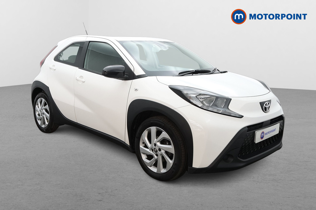 Toyota Aygo X Pure Manual Petrol Hatchback - Stock Number (1638777) - Drivers side front corner