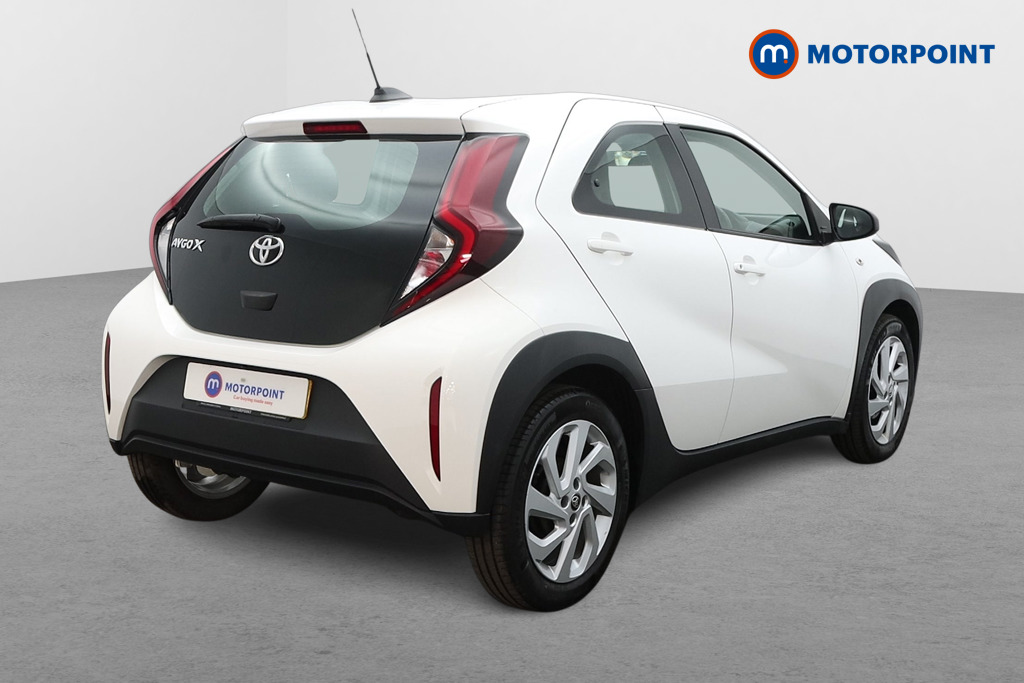 Toyota Aygo X Pure Manual Petrol Hatchback - Stock Number (1638777) - Drivers side rear corner
