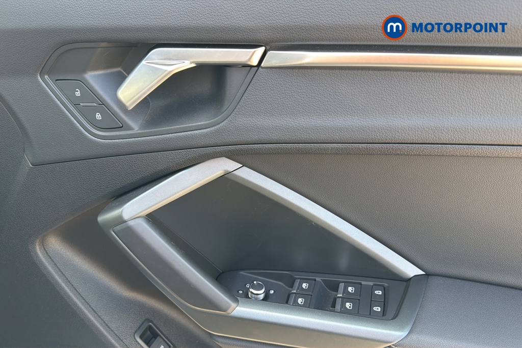 Audi Q3 S Line Automatic Petrol SUV - Stock Number (1638873) - 19th supplementary image