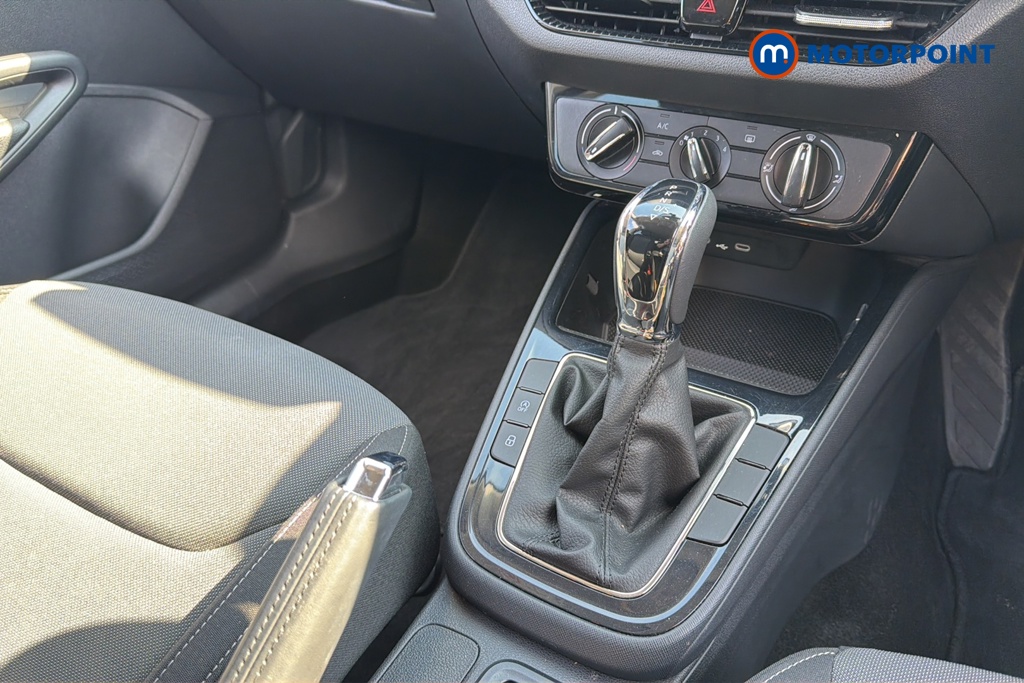 Skoda Fabia Colour Edition Automatic Petrol Hatchback - Stock Number (1639116) - 15th supplementary image