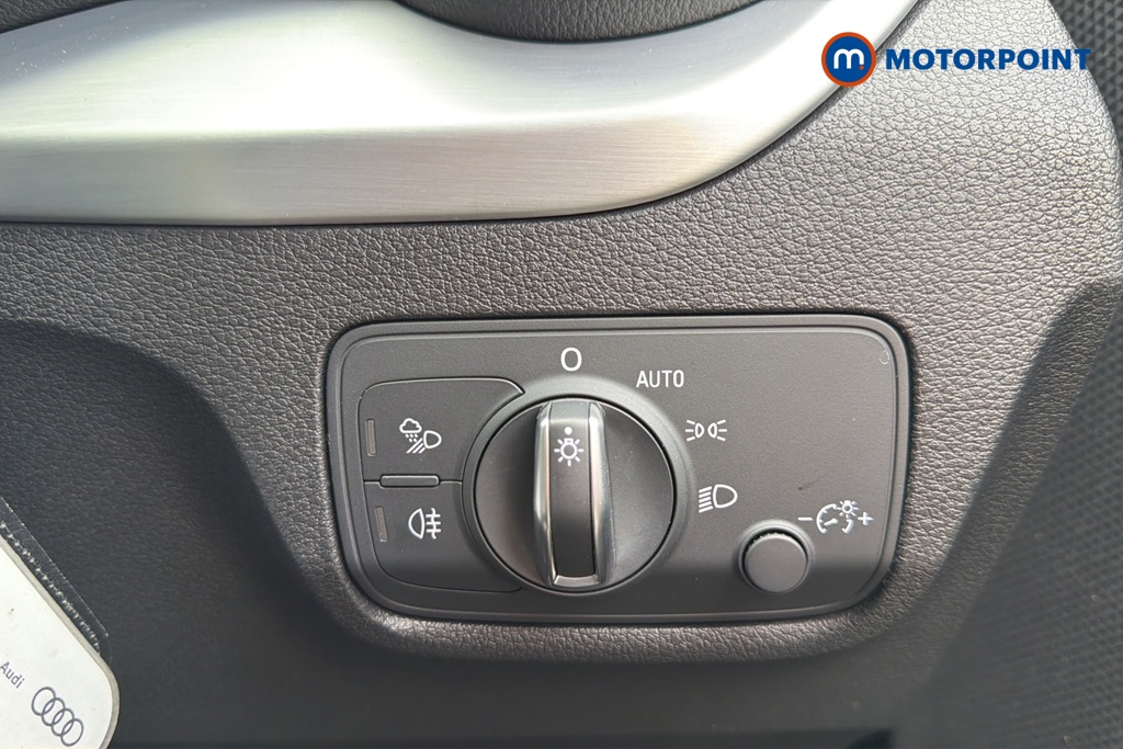 Audi Q2 Black Edition Automatic Petrol SUV - Stock Number (1639144) - 11th supplementary image