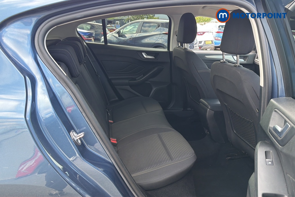 Ford Focus Titanium Manual Petrol Hatchback - Stock Number (1639219) - 25th supplementary image