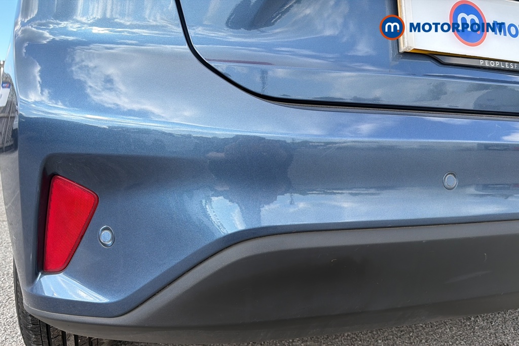 Ford Focus Titanium Manual Petrol Hatchback - Stock Number (1639219) - 39th supplementary image