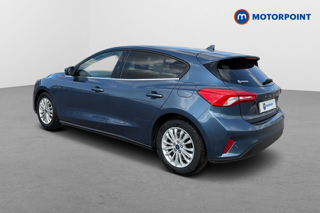 Ford Focus Titanium Manual Petrol Hatchback - Stock Number (1639219) - Drivers side rear corner