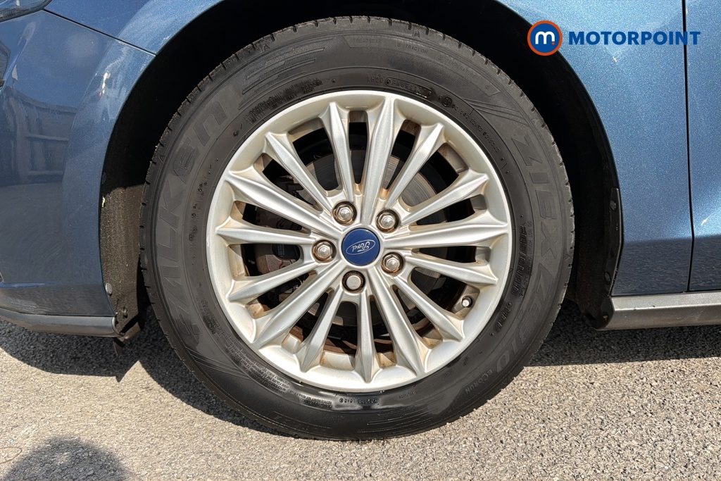 Ford Focus Titanium Manual Petrol Hatchback - Stock Number (1639219) - 44th supplementary image