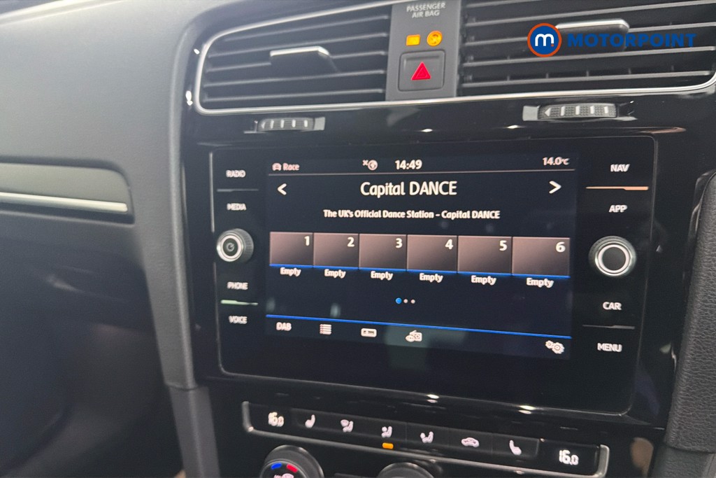 Volkswagen Golf R Automatic Petrol Hatchback - Stock Number (1639306) - 9th supplementary image