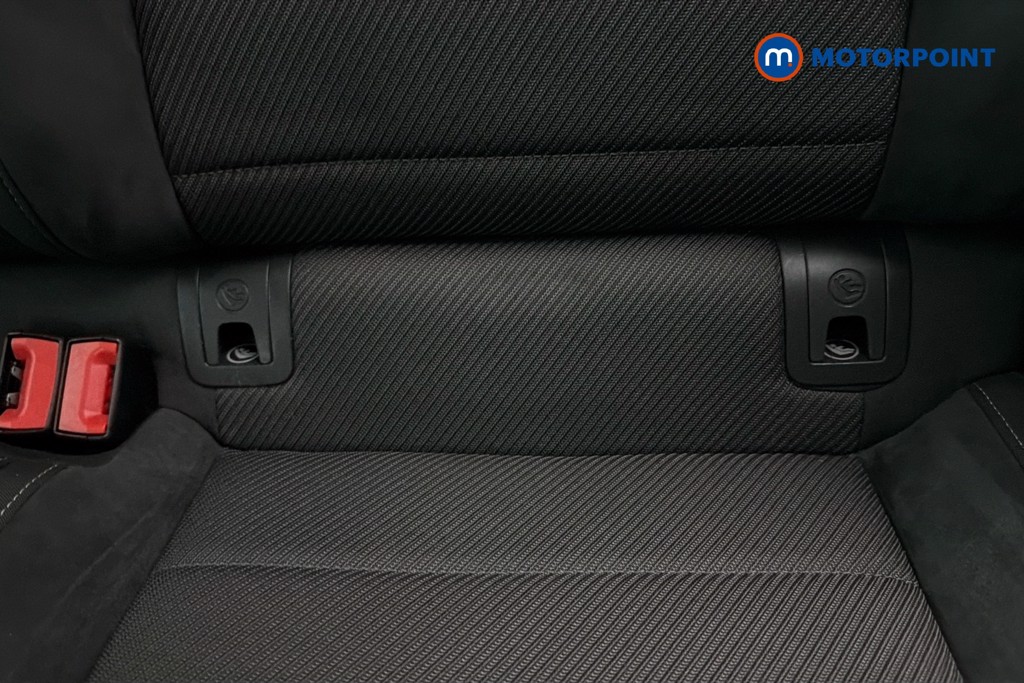 Volkswagen Golf R Automatic Petrol Hatchback - Stock Number (1639306) - 29th supplementary image