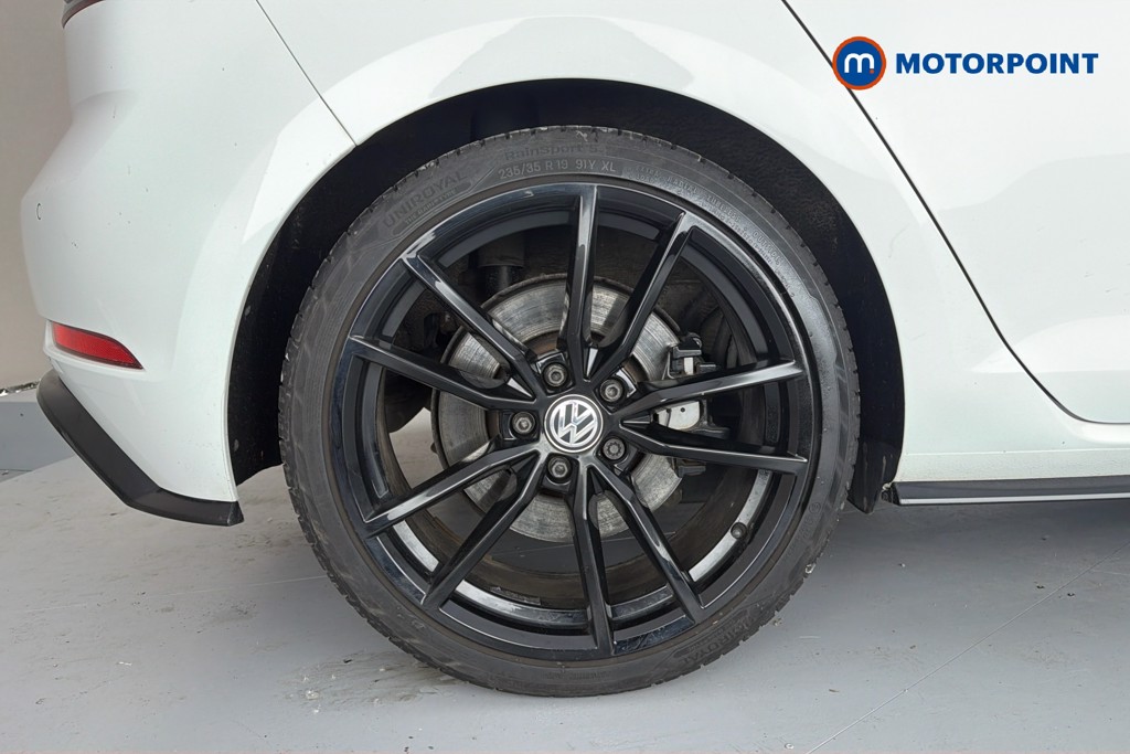 Volkswagen Golf R Automatic Petrol Hatchback - Stock Number (1639306) - 49th supplementary image