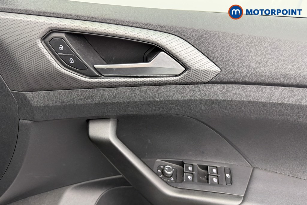 Volkswagen T-Cross Active Manual Petrol SUV - Stock Number (1639327) - 10th supplementary image