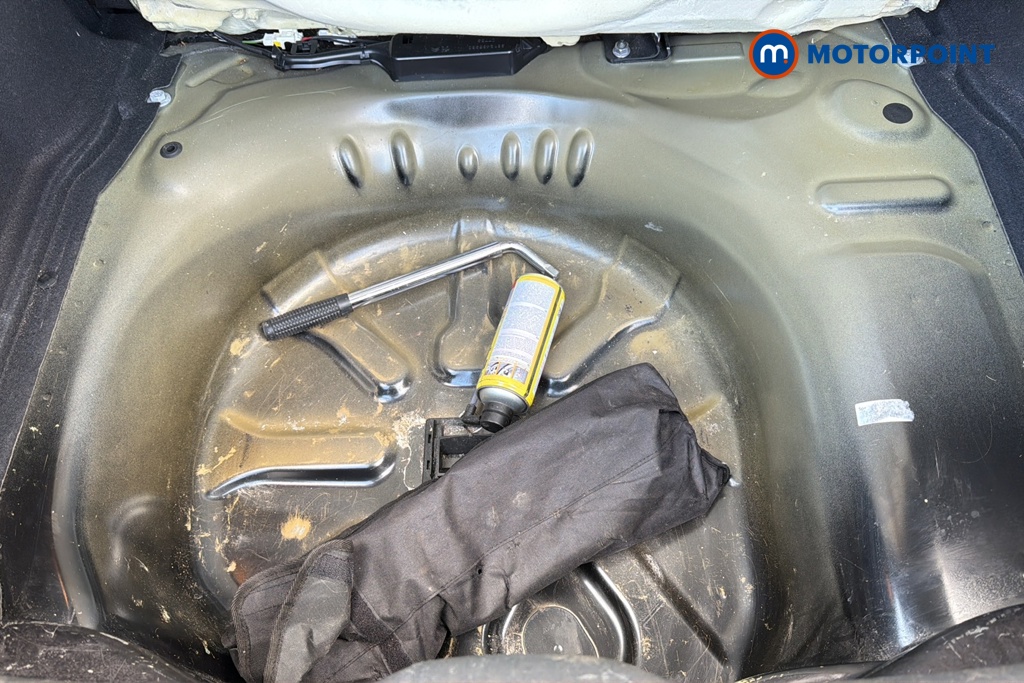 Citroen C4 Cactus Flair Automatic Petrol SUV - Stock Number (1639343) - 33rd supplementary image