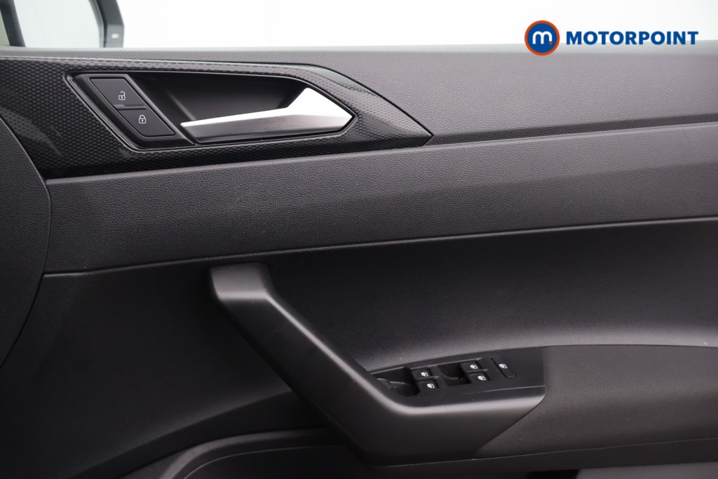 Volkswagen Polo Life Automatic Petrol Hatchback - Stock Number (1639384) - 10th supplementary image