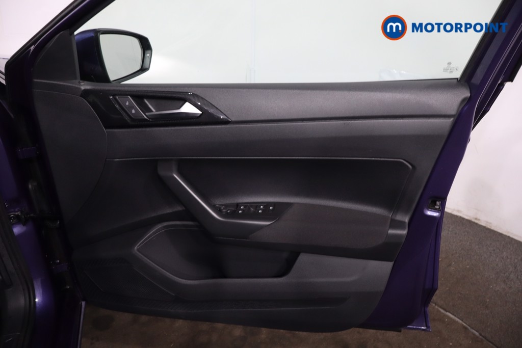 Volkswagen Polo Life Manual Petrol Hatchback - Stock Number (1639539) - 21st supplementary image