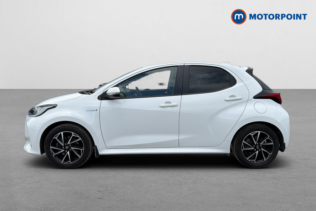 Toyota Yaris Design Automatic Petrol-Electric Hybrid Hatchback - Stock Number (1639566) - Drivers side
