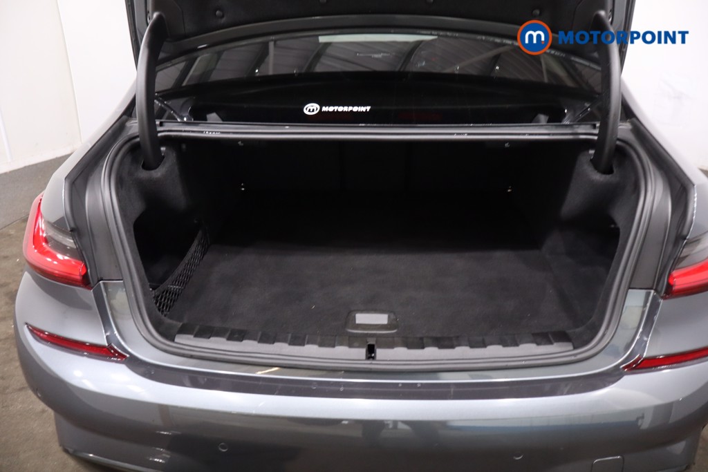 BMW 3 Series M Sport Automatic Petrol Plug-In Hybrid Saloon - Stock Number (1639584) - 41st supplementary image