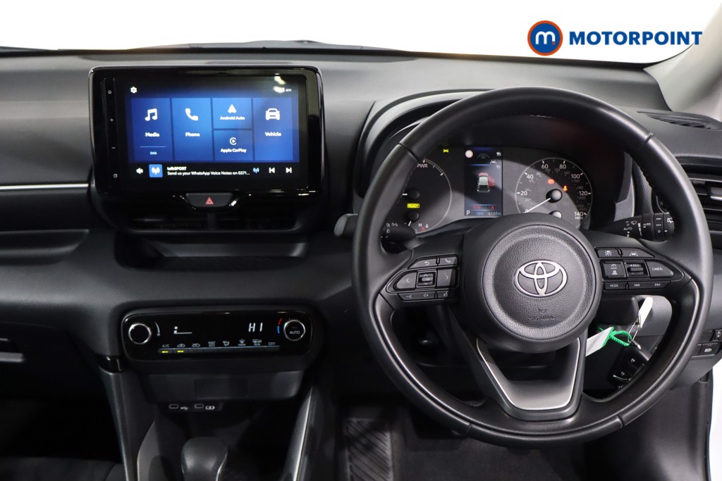 Toyota Yaris Icon Automatic Petrol-Electric Hybrid Hatchback - Stock Number (1639599) - 3rd supplementary image