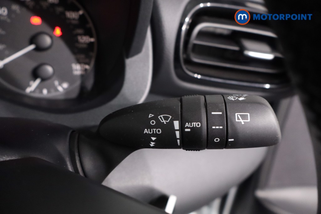 Toyota Yaris Icon Automatic Petrol-Electric Hybrid Hatchback - Stock Number (1639599) - 15th supplementary image
