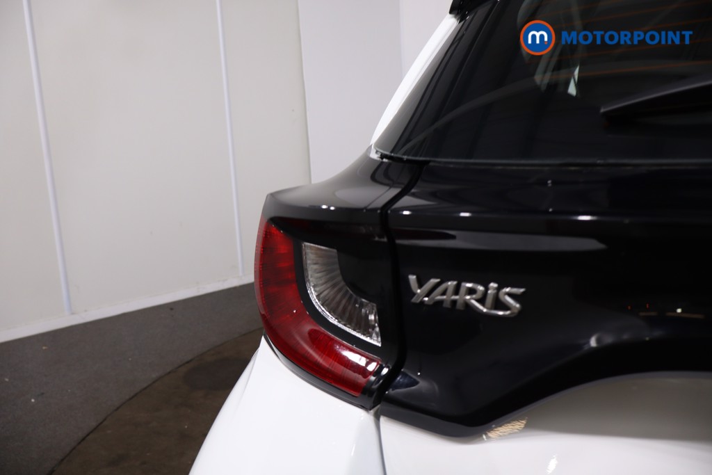 Toyota Yaris Icon Automatic Petrol-Electric Hybrid Hatchback - Stock Number (1639599) - 33rd supplementary image