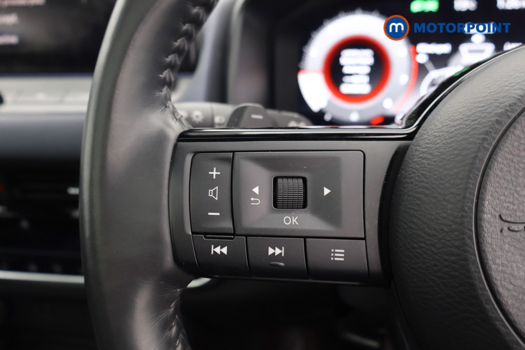 Nissan Qashqai Tekna Automatic Petrol SUV - Stock Number (1574672) - 3rd supplementary image
