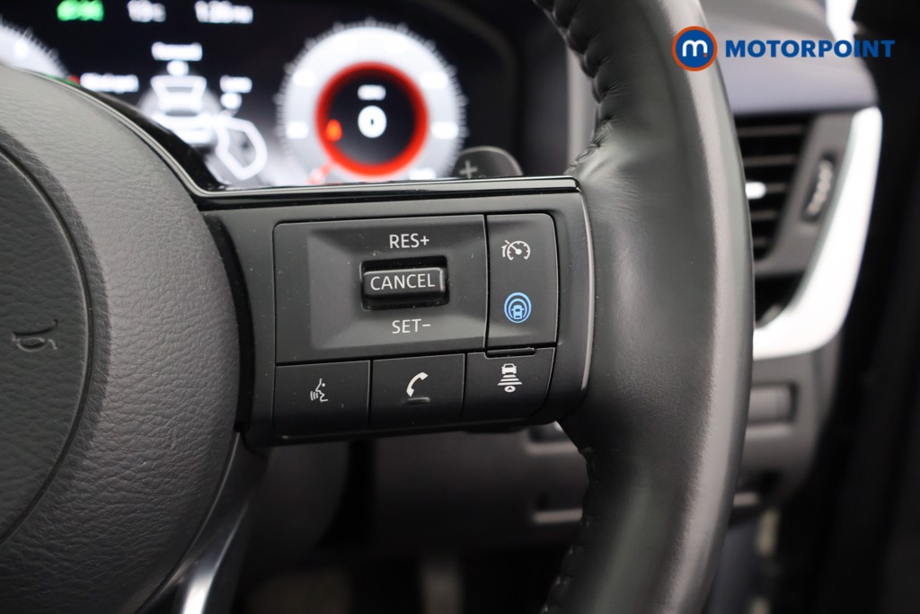 Nissan Qashqai Tekna Automatic Petrol SUV - Stock Number (1574672) - 4th supplementary image