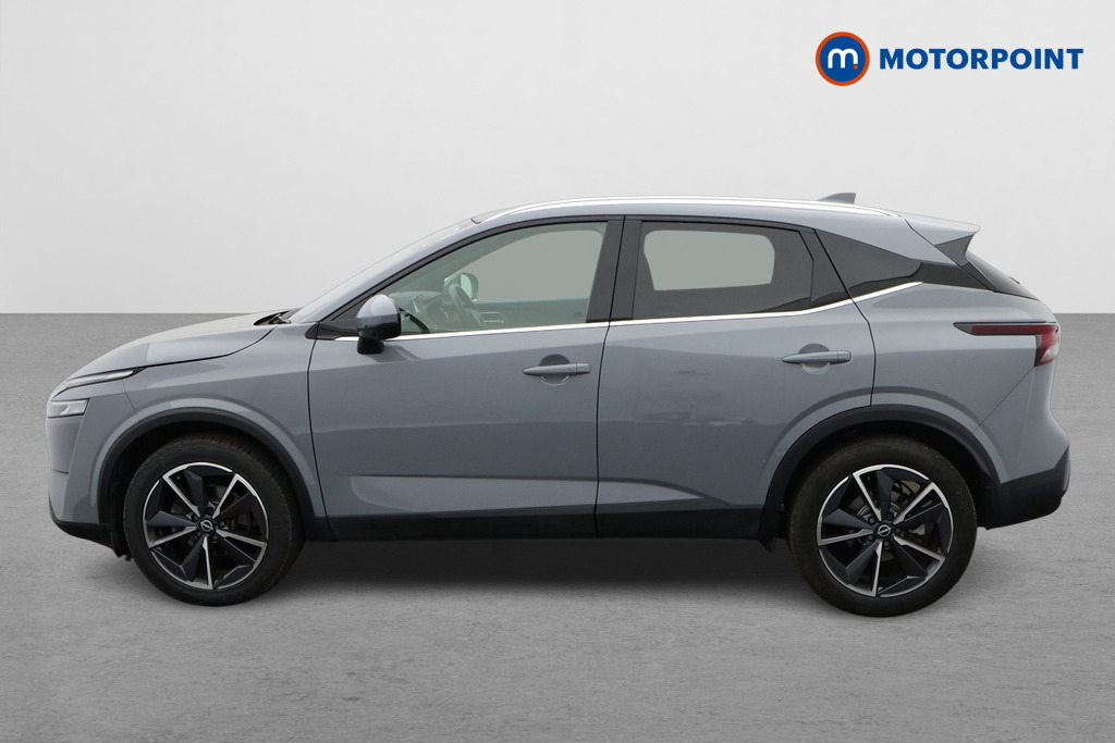 Nissan Qashqai Tekna Automatic Petrol SUV - Stock Number (1574672) - Passenger side