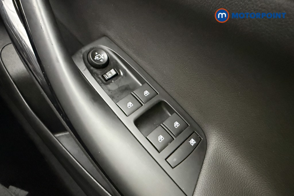 Vauxhall Astra Elite Nav Manual Petrol Hatchback - Stock Number (1606214) - 15th supplementary image