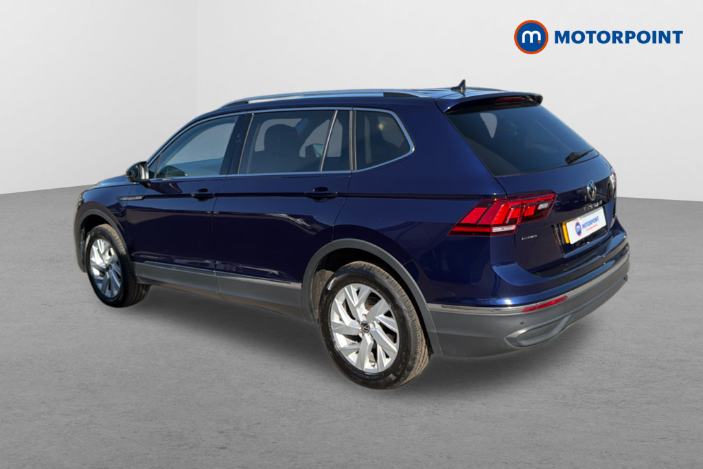 Volkswagen Tiguan Allspace Life Manual Petrol SUV - Stock Number (1610567) - Passenger side rear corner