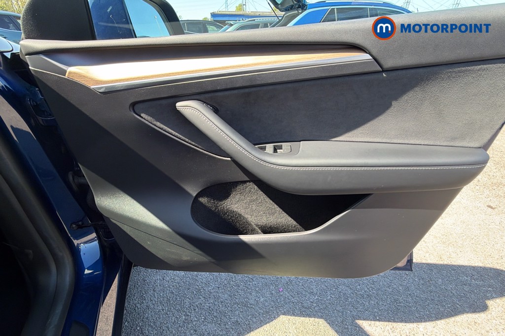 Tesla Model Y Long Range Automatic Electric SUV - Stock Number (1619911) - 19th supplementary image