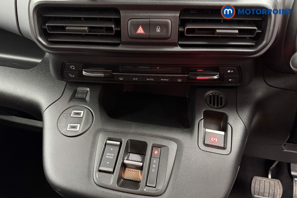 Citroen Berlingo MAX Automatic Electric People Carrier - Stock Number (1624108) - 11th supplementary image