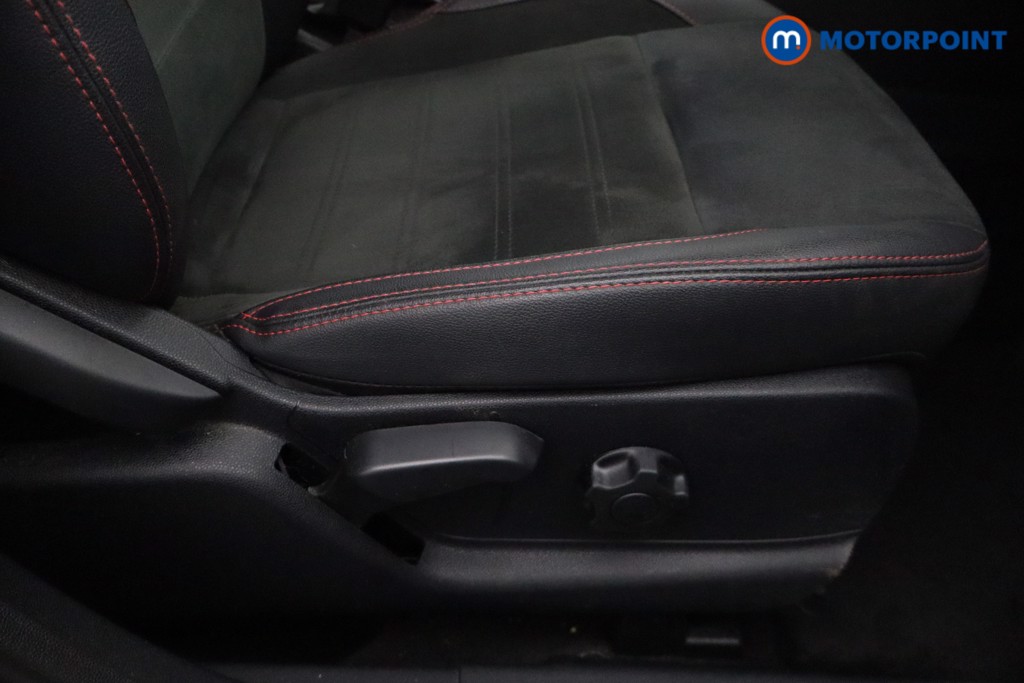 Ford Ecosport St-Line Manual Petrol SUV - Stock Number (1624148) - 19th supplementary image