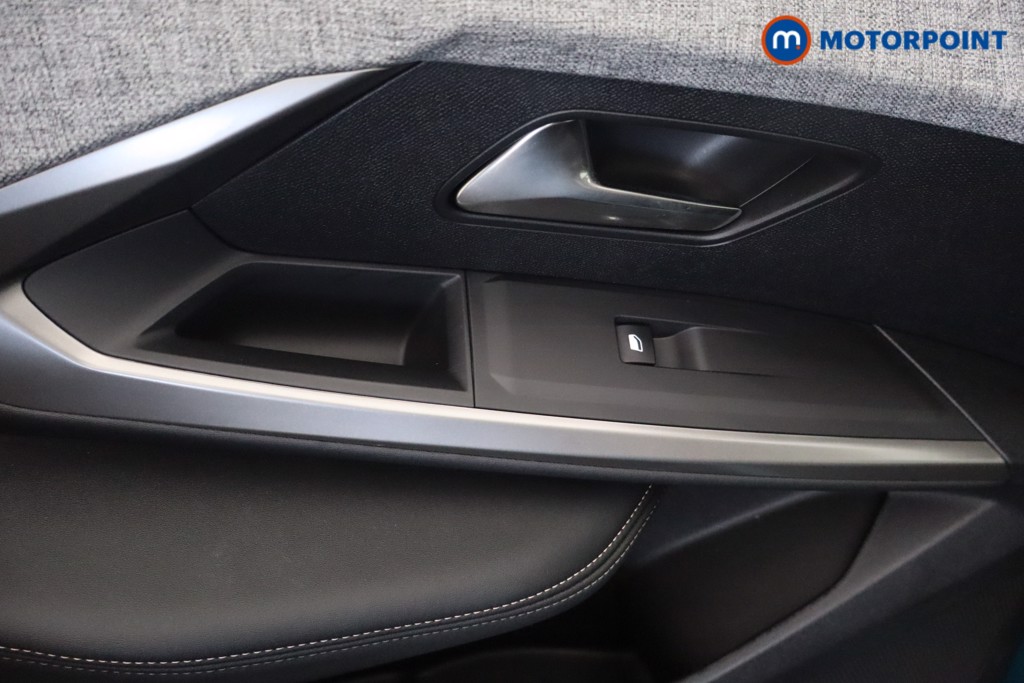 Peugeot 5008 Allure Automatic Petrol SUV - Stock Number (1624718) - 32nd supplementary image